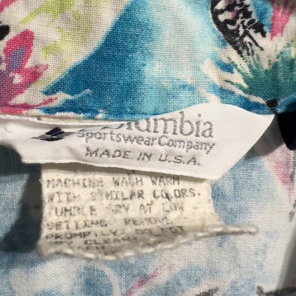 VINTAGE 90s Columbia Fly Fish Button Down Short Sleeve Shirt Mens Blue Colorful - Picture 3 of 6